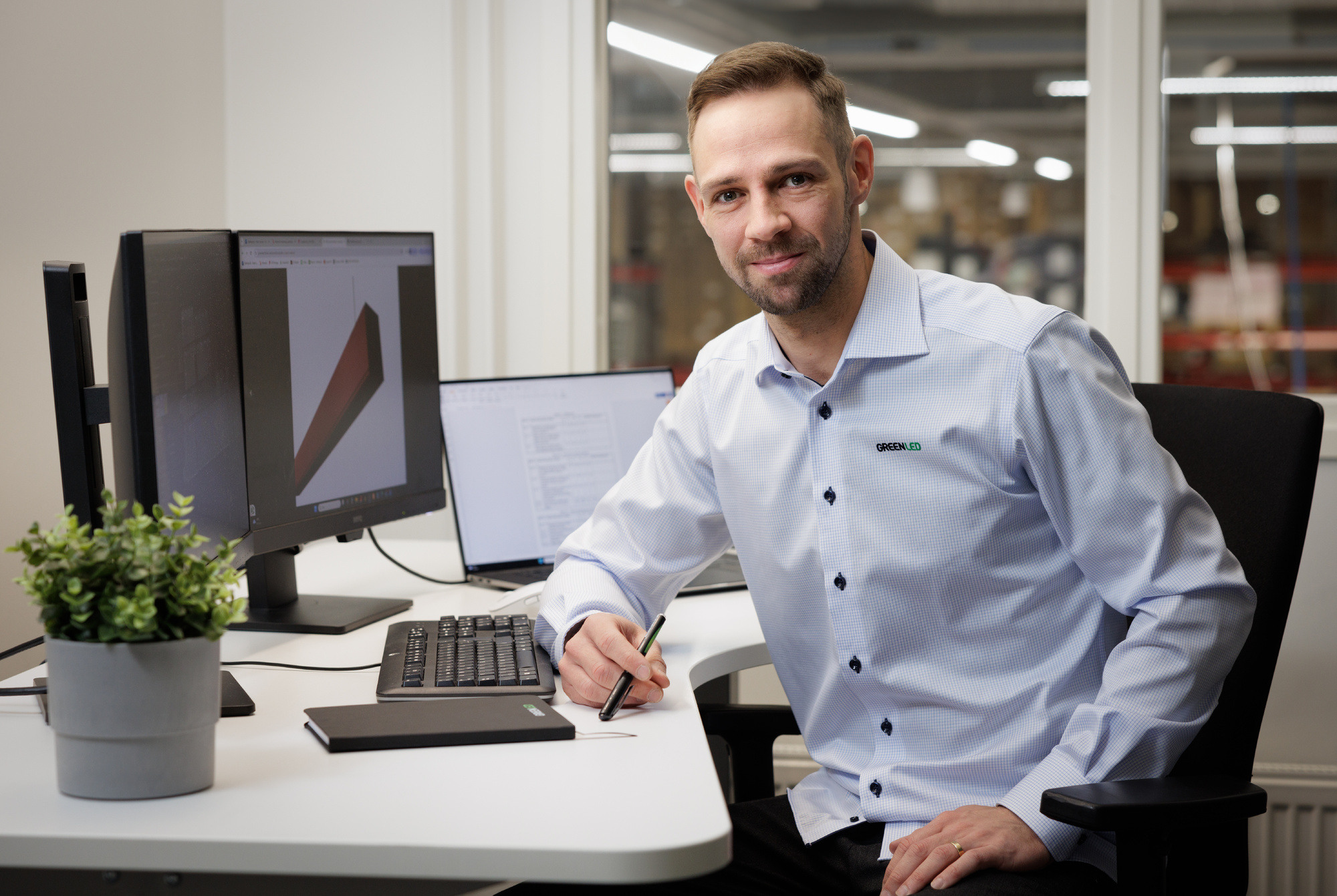 Greenled_office_Kalle_2000x