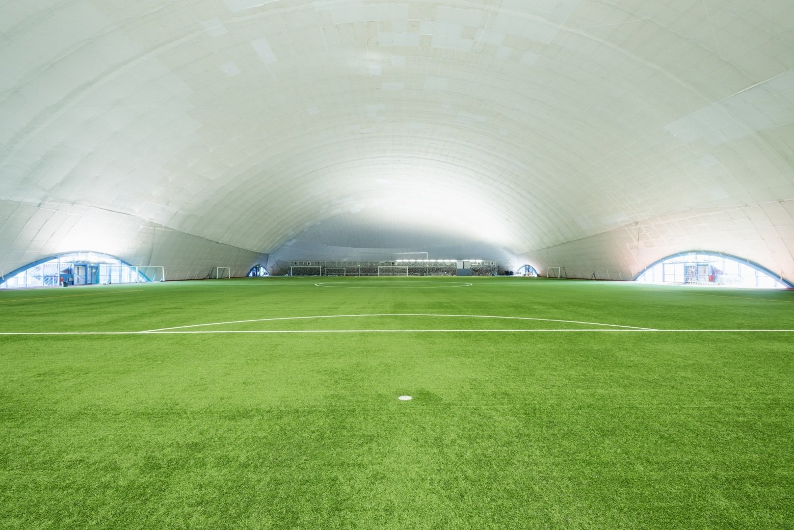 Reference_arena_and_sports_hall_lighting_Esport_Center_3