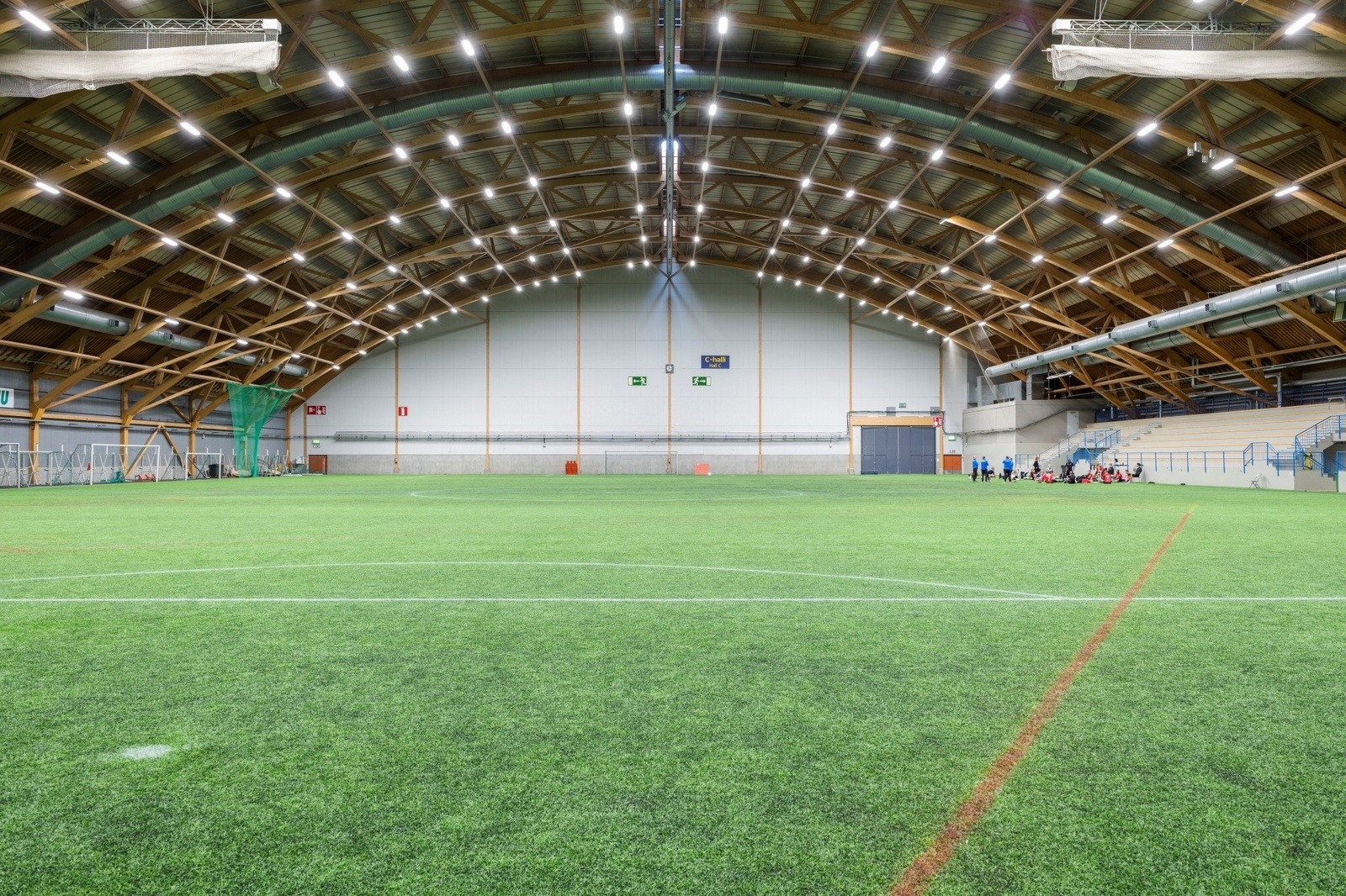 Reference_arena_and_sports_hall_lighting_TESC_3-1