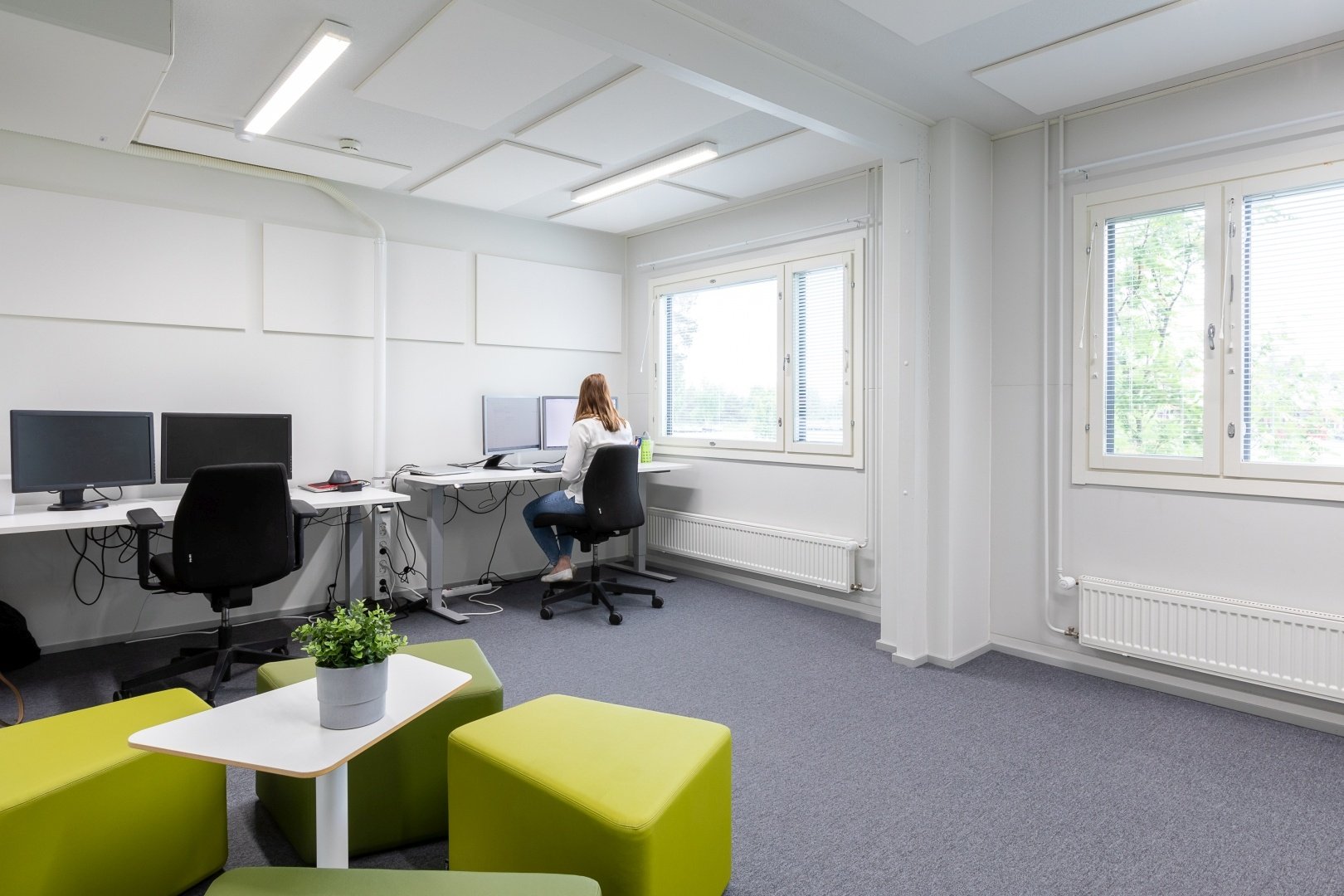 Reference_industrial_and_office_lighting_Greenled_Oulu_6