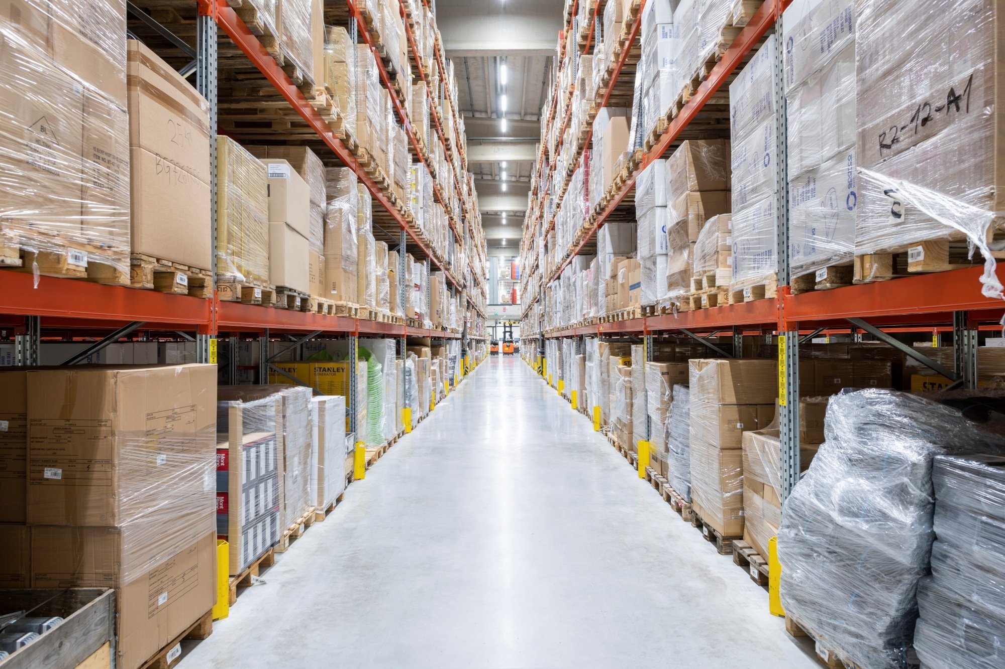Reference_logistics_lighting_Broman_Logistics_1