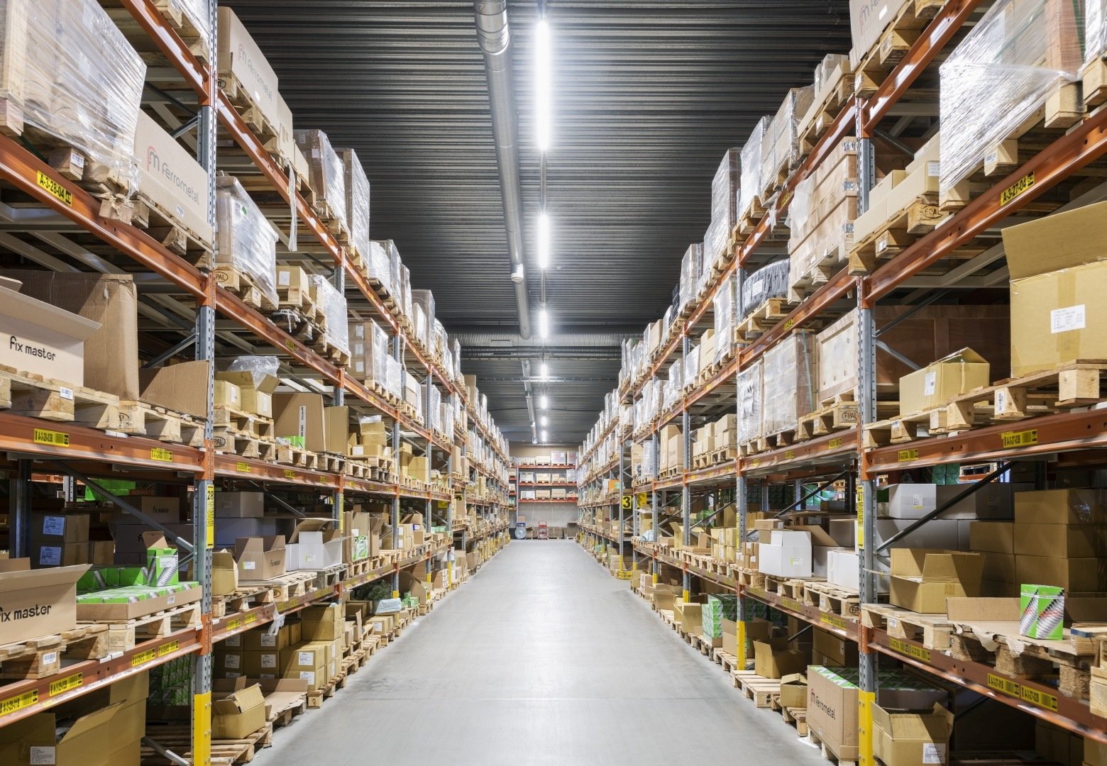 Reference_logistics_lighting_Ferrometal_3