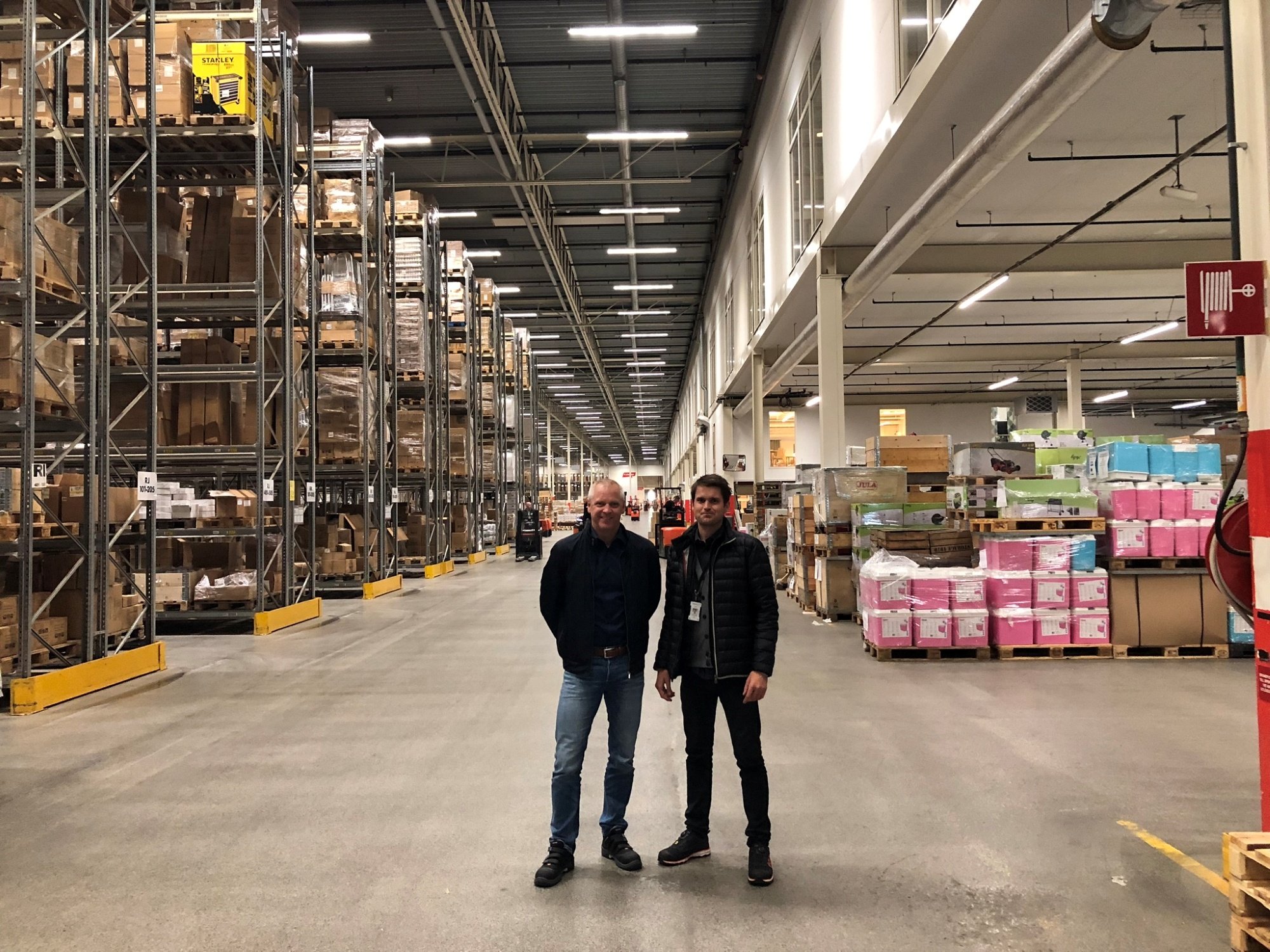 Reference_logistics_lighting_Jula_Logistics_4