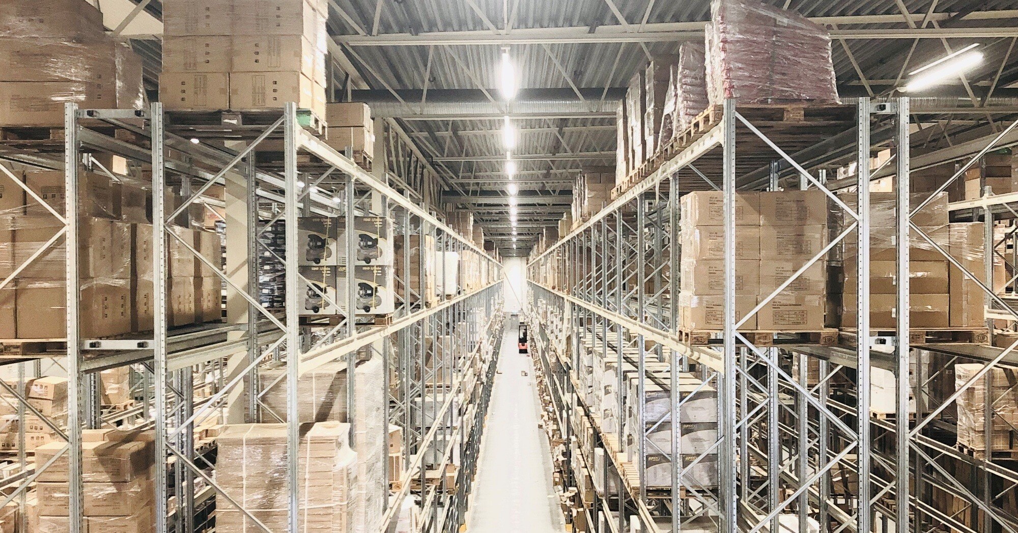 Reference_logistics_lighting_Jula_Logistics_featured_image