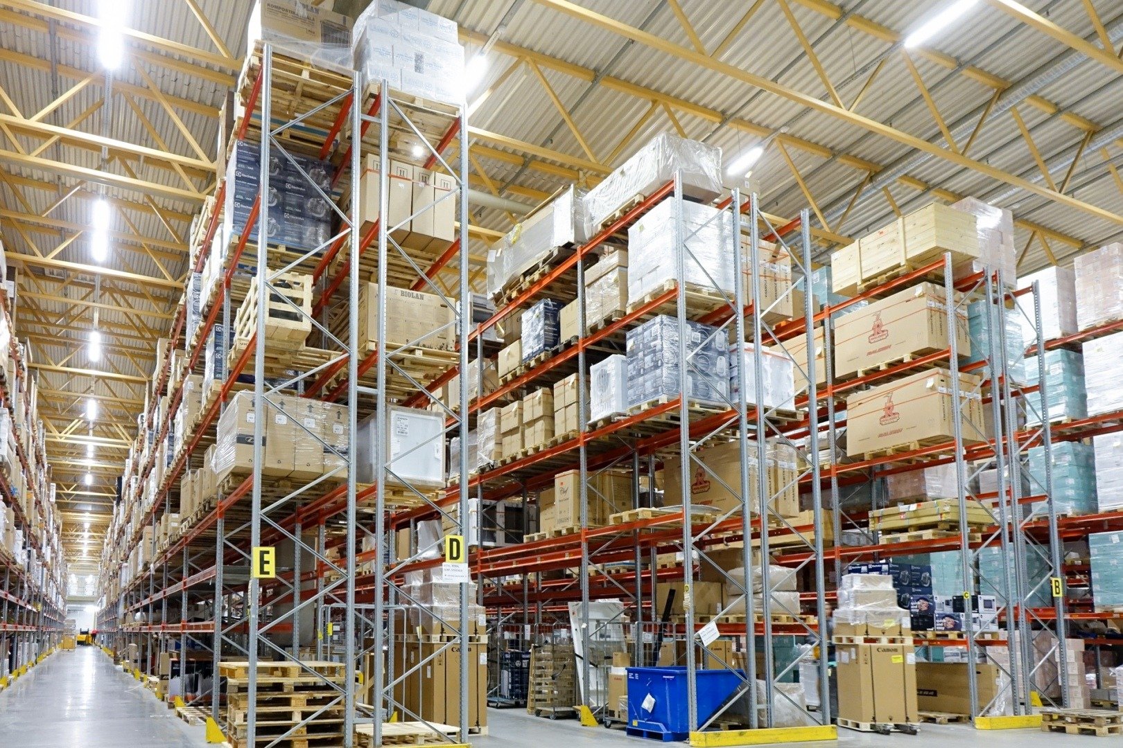 Reference_logistics_lighting_Postin_logistiikkakeskus_Vantaa_2