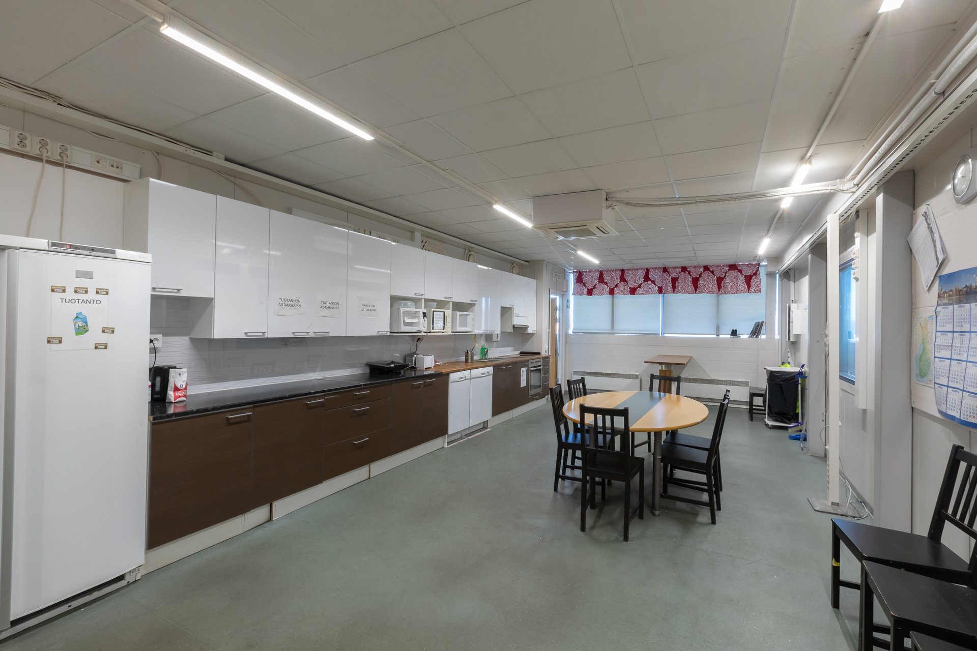 Reference_office_lighting_Kasvishovi_7