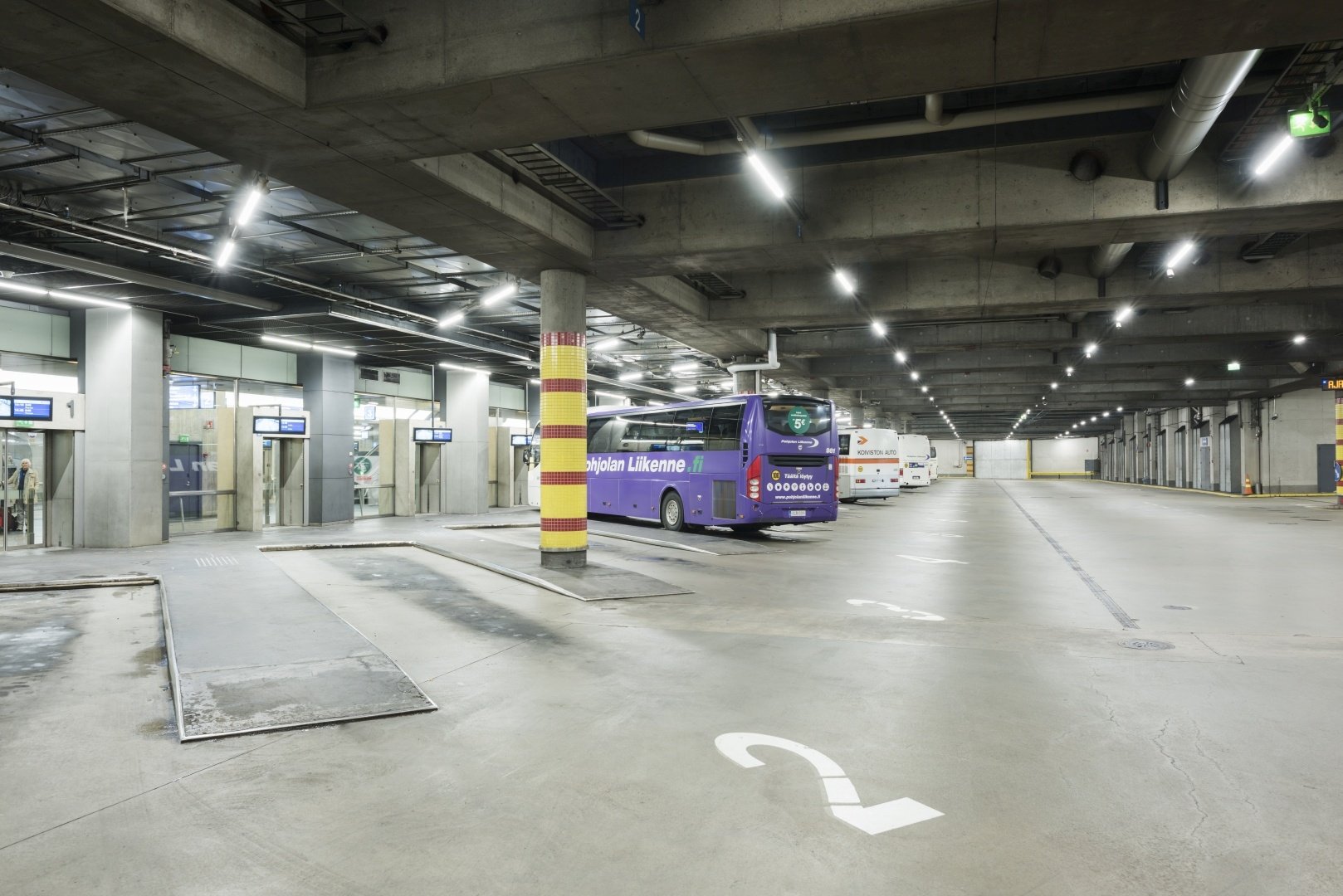 Reference_parking_lighting_P-Kluuvi_5