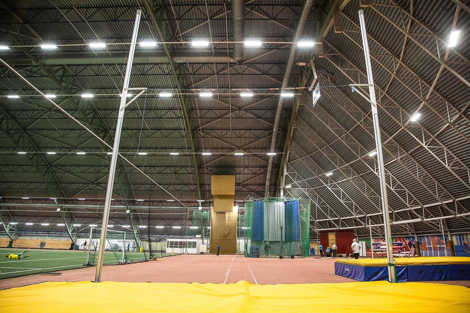 Reference_sports_hall_and_arena_lighting_Porin_Karhuhalli_470