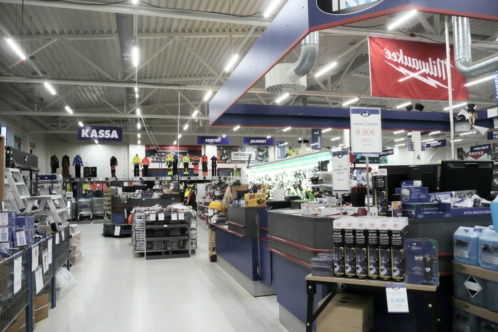Reference_store_lighting_IKH_9
