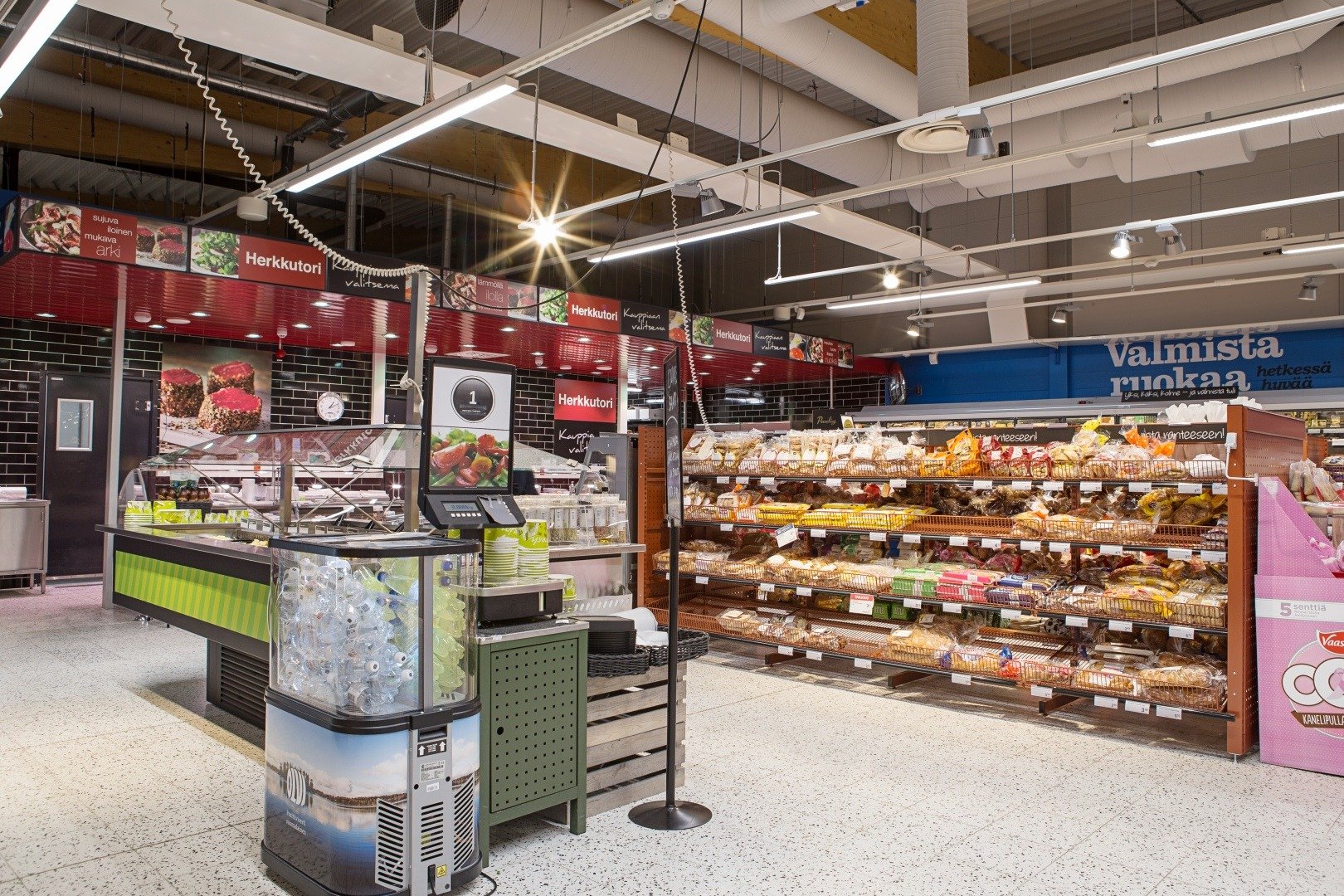 Reference_store_lighting_K-Supermarket_Rovaniemi_11