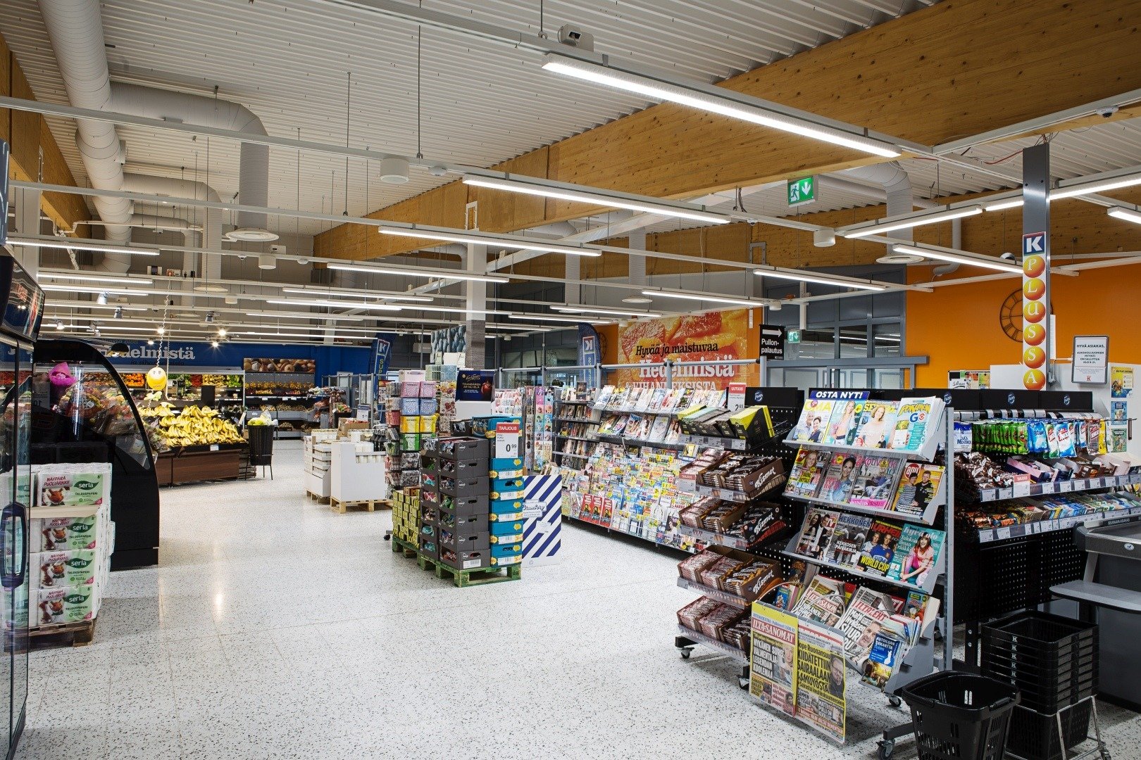 Reference_store_lighting_K-Supermarket_Rovaniemi_7