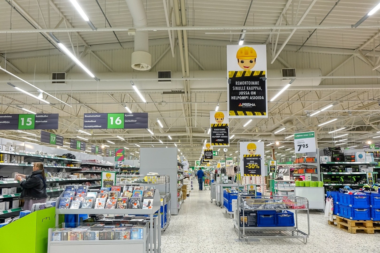 Reference_store_lighting_Prisma_Palokka_4