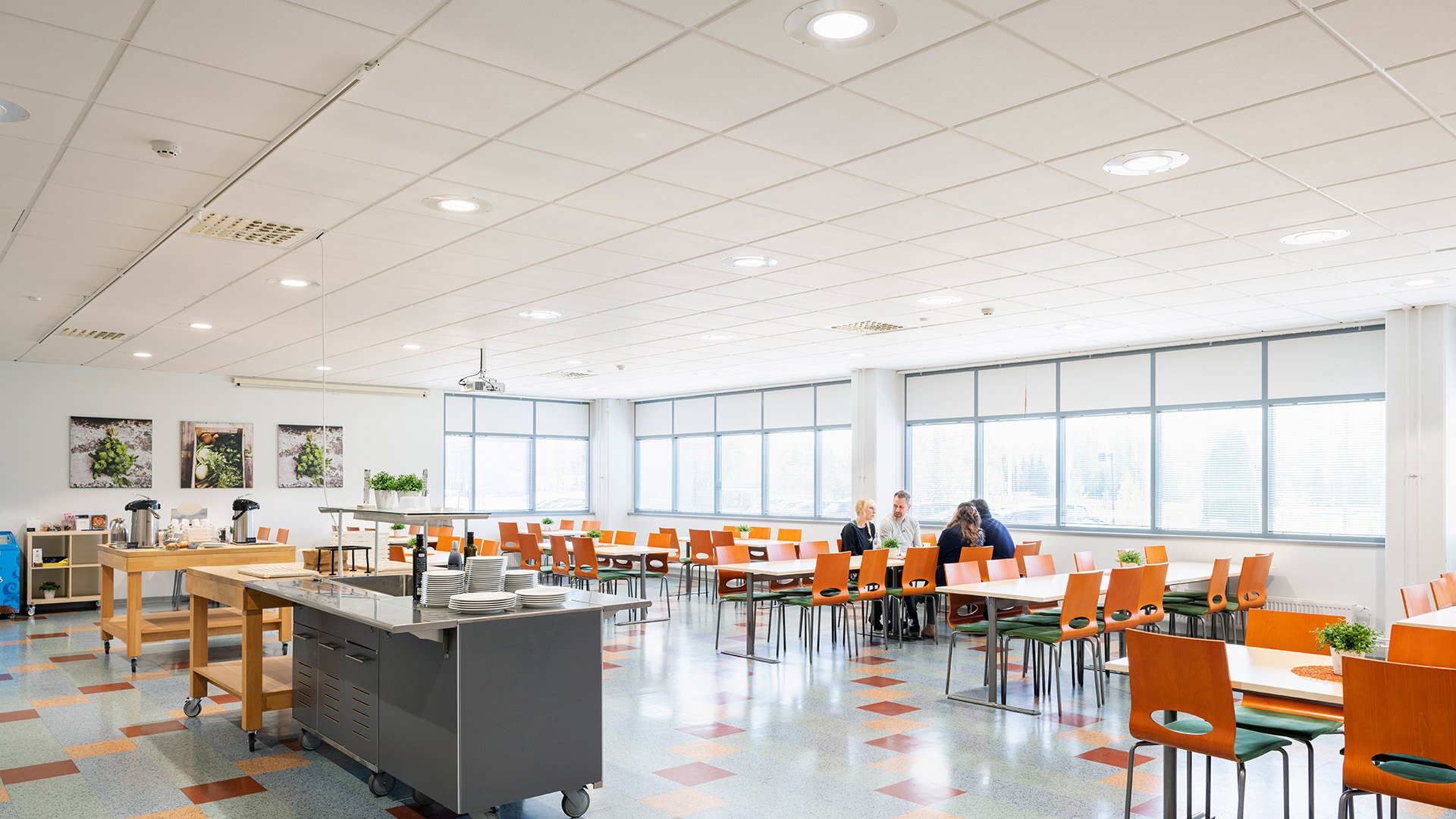 Delta_R20_Operating_Environment_Image_Ferrometal_Eatery