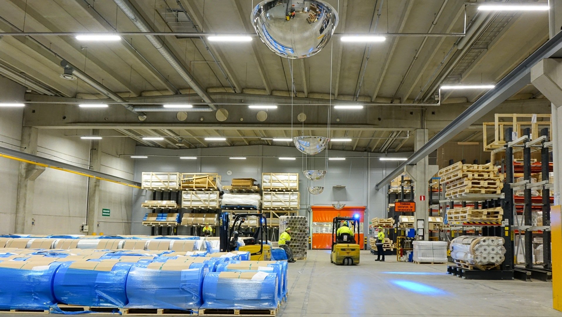 Reference_industrial_lighting_Ahlstrom-Munksjo-Glassfibre_7