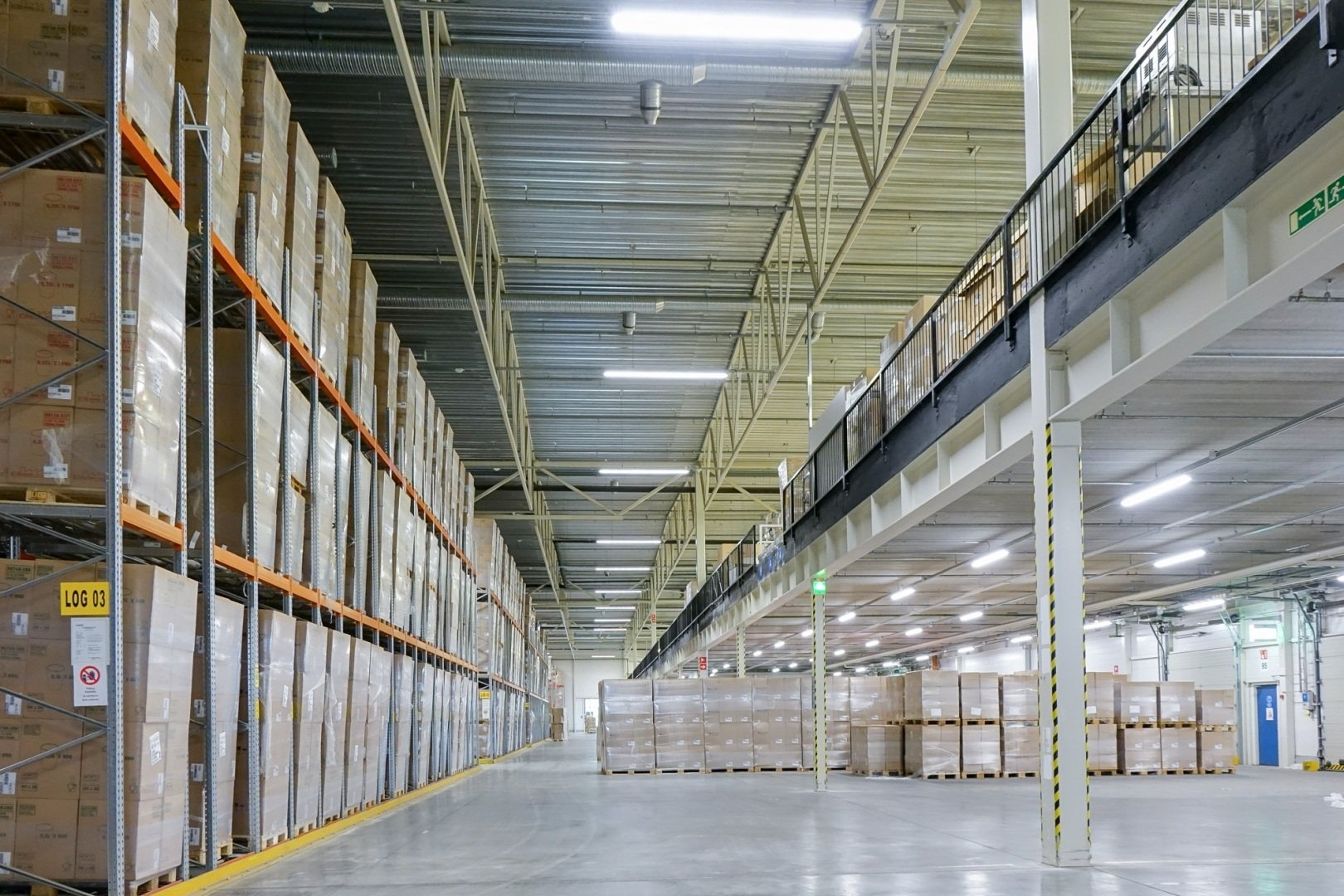 Reference_logistics_lighting_Huhtamaki_Foodservice_Nordic_4
