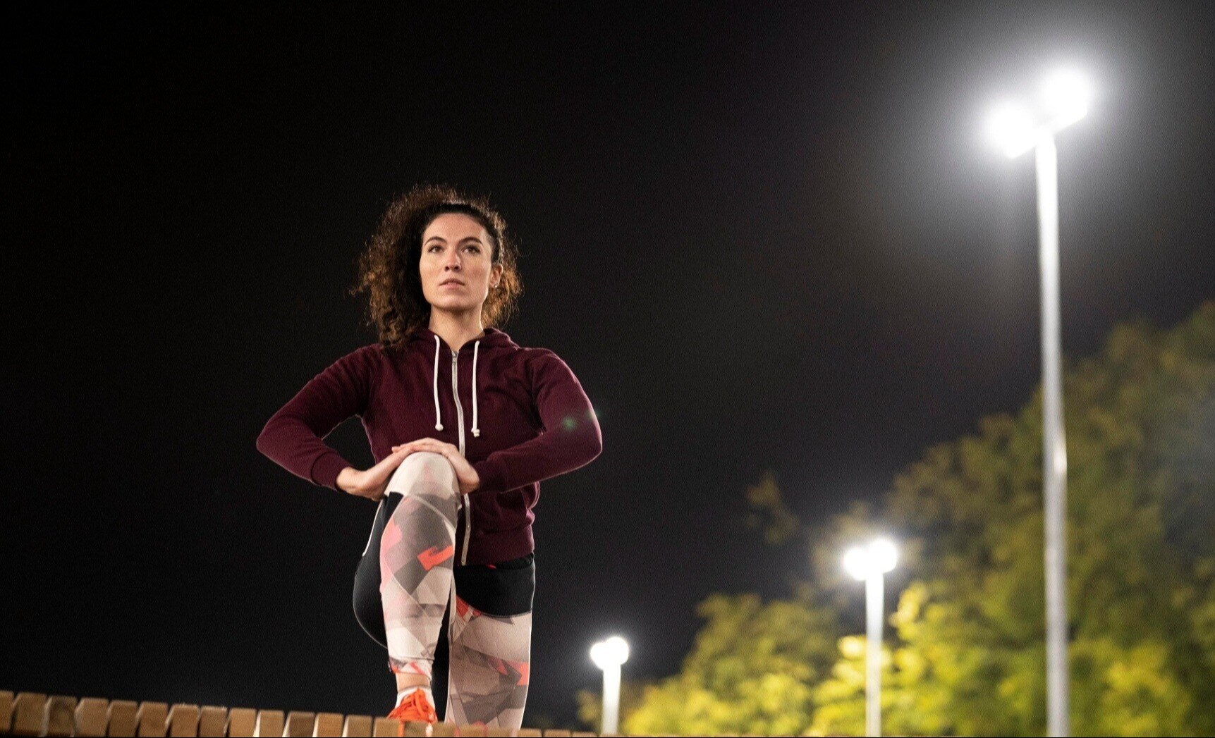 brand-outdoor-park-woman-training-night_2000x1333_featured_image-1